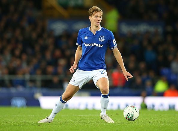 Kieran Dowell's pathway at Everton appears to be blocked